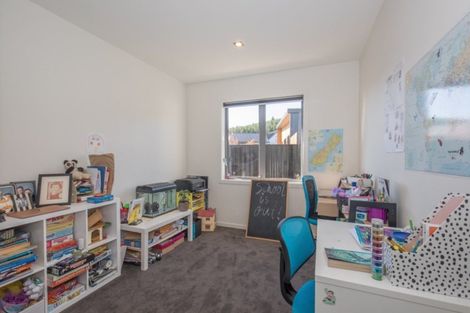 Photo of property in 80 Forest Heights, Wanaka, 9305