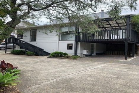 Photo of property in 1/10 Newstead Avenue, Browns Bay, Auckland, 0632