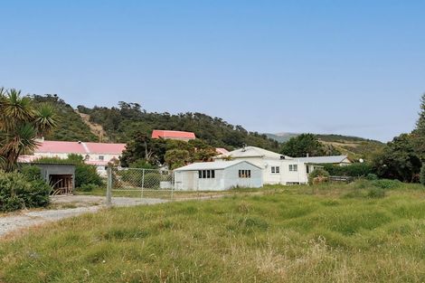 Photo of property in 27 Dole Street, Ngakawau, 7824