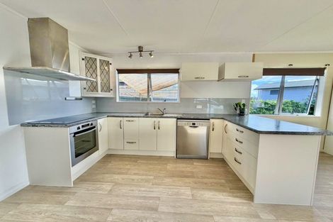 Photo of property in 38b Kaitemako Road, Welcome Bay, Tauranga, 3112