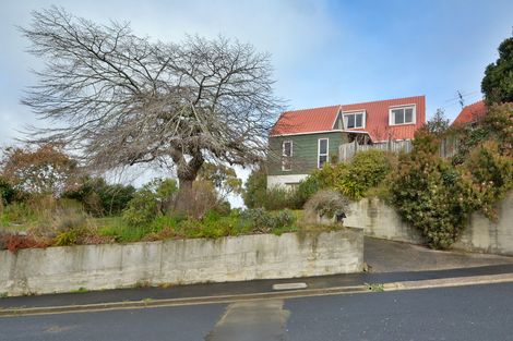 Photo of property in 9 Springhill Road, Mornington, Dunedin, 9011