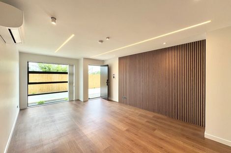 Photo of property in 2/30 Wellesley Road, Mangere Bridge, Auckland, 2022