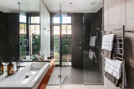 Photo of property in 2 Caldera Close, Pyes Pa, Tauranga, 3112