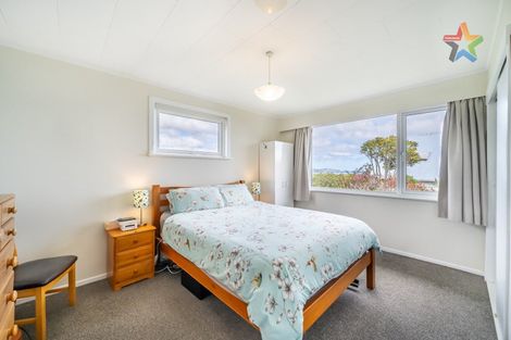 Photo of property in 63 Gurney Road, Kelson, Lower Hutt, 5010