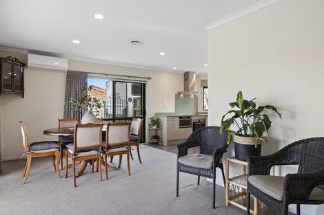 Photo of property in 20 Kauri Road, Pukekohe, 2120