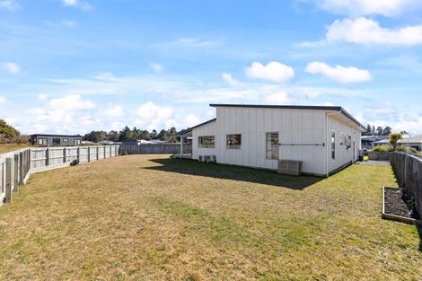 Photo of property in 19 Wai Matangi Place, Motuoapa, Turangi, 3382