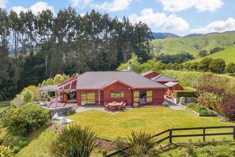 Photo of property in 88 Russells Road, Whitemans Valley, Upper Hutt, 5371