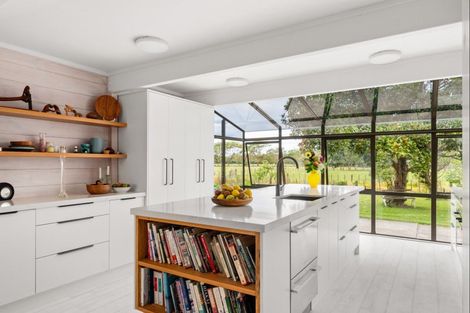 Photo of property in 635 Wainui Road, Wainui, Gisborne, 4010