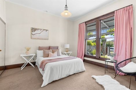 Photo of property in 26 Office Road, Merivale, Christchurch, 8014
