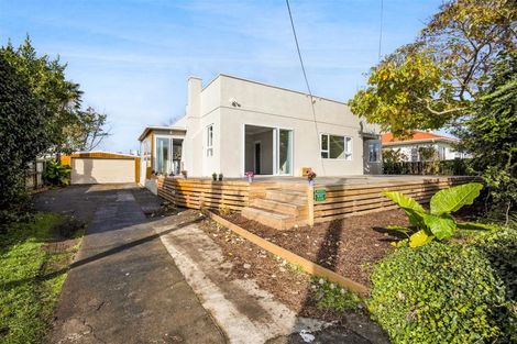 Photo of property in 58 Dixon Avenue, Hawera, 4610