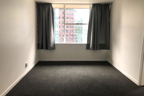 Photo of property in Terrace Tower Apartments, 7b/126 The Terrace, Wellington Central, Wellington, 6011