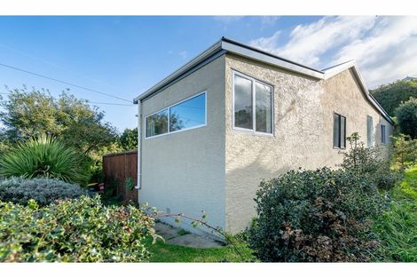 Photo of property in 51 Manapouri Street, Ravensbourne, Dunedin, 9022