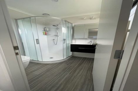 Photo of property in 42 Karearea Avenue, Kenepuru, Porirua, 5022