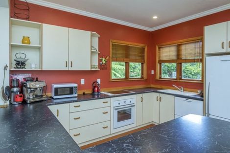 Photo of property in 160 Mangaone Road, Hautere, Otaki, 5582