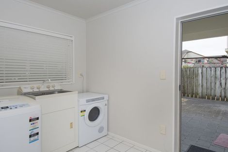 Photo of property in 437b Oceanbeach Road, Mount Maunganui, 3116