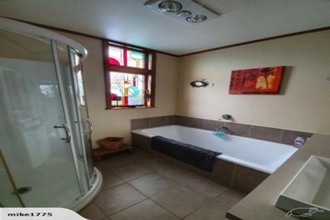 Photo of property in 22 Nikau Street, Takaro, Palmerston North, 4410