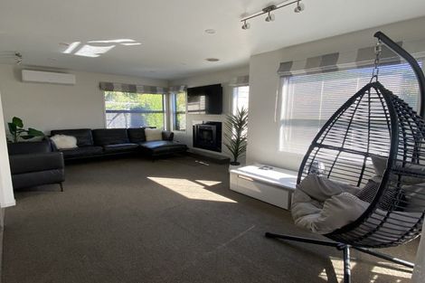 Photo of property in 8 Waimarama Street, Waikawa, Picton, 7220