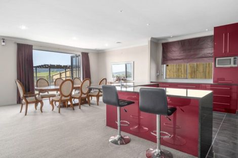 Photo of property in 27 Devoy Drive, Owhata, Rotorua, 3010