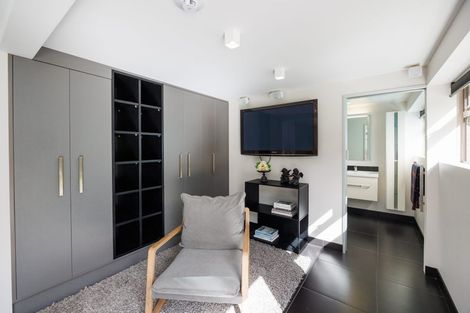 Photo of property in 25 Trent Avenue, Hokowhitu, Palmerston North, 4410