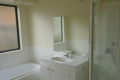 Photo of property in 3/57 Whitford Road, Botany Downs, Auckland, 2014