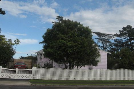 Photo of property in 159 Aviemore Drive, Highland Park, Auckland, 2010
