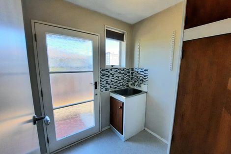 Photo of property in 1/73 Royal Park Drive, Parklands, Christchurch, 8083