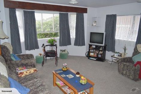 Photo of property in 3/178 Centreway Road, Orewa, 0931