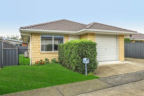 Photo of property in 17c Meeanee Road, Taradale, Napier, 4112