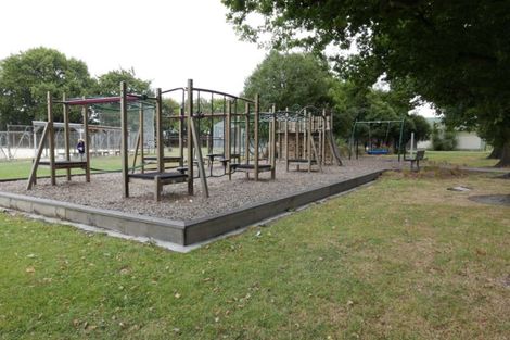 Photo of property in 82 Sawyers Arms Road, Northcote, Christchurch, 8052