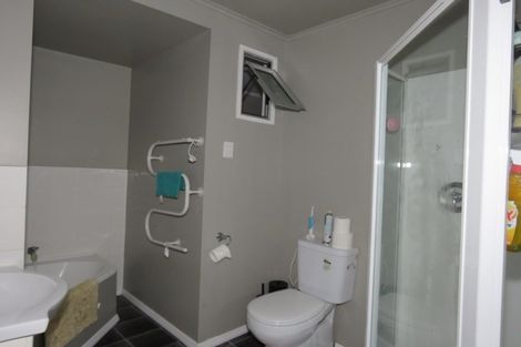 Photo of property in 24 Fonblanque Street, Westport, 7825