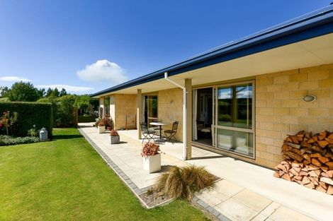 Photo of property in 9 Mulholland Drive, Darfield, 7571