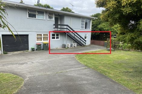 Photo of property in 17 Lynwood Road, New Lynn, Auckland, 0600