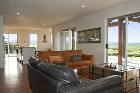 Photo of property in 599 Kaiwaka-mangawhai Road, Hakaru, Wellsford, 0975