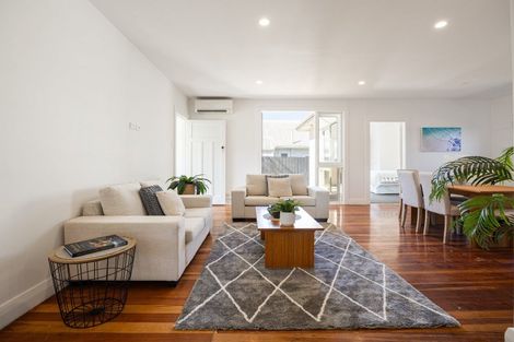 Photo of property in 121a Forest Lake Road, Forest Lake, Hamilton, 3200