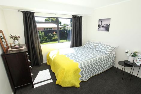 Photo of property in 44 Ashley Street, St Andrews, Hamilton, 3200