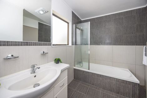 Photo of property in 2a Whitmore Street, Kihikihi, Te Awamutu, 3800