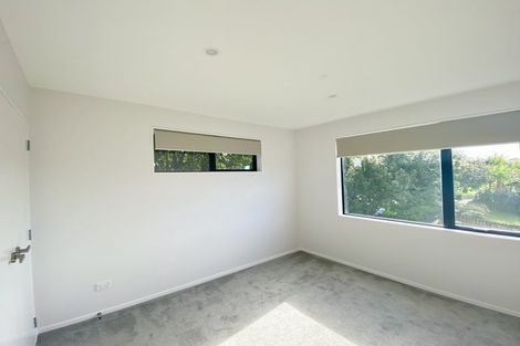 Photo of property in 26a Holland Avenue, Point England, Auckland, 1072
