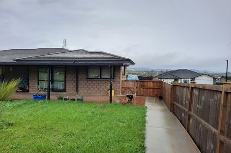 Photo of property in 6 Ulcoats Lane, Pokeno, 2402