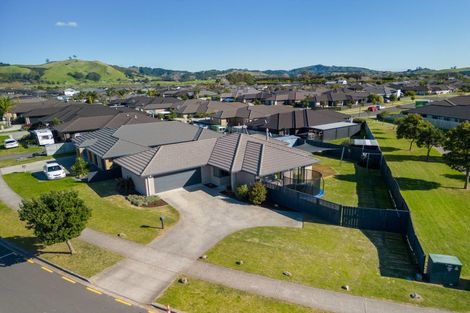 Photo of property in 158 Doncaster Drive, Papamoa Beach, Papamoa, 3118