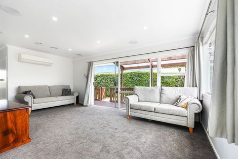 Photo of property in 26 Joanna Place, Deanwell, Hamilton, 3206