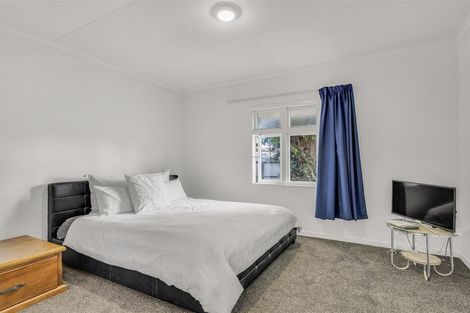 Photo of property in 12 Forbes Street, Westport, 7825