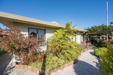 Photo of property in 8 Goodman Drive, Motueka, 7120