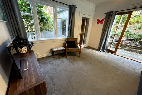 Photo of property in 210 Sydney Street West, Thorndon, Wellington, 6011