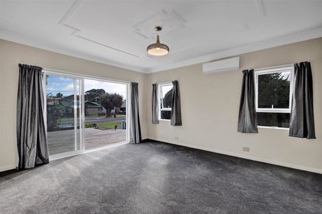 Photo of property in 58 Dixon Avenue, Hawera, 4610