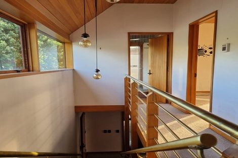 Photo of property in 102 Beachville Road, Redcliffs, Christchurch, 8081