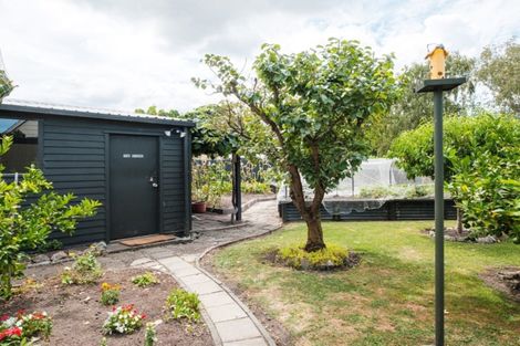 Photo of property in 27 Abbott Street, Te Hapara, Gisborne, 4010