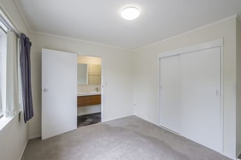 Photo of property in 4 Graham Grove, Waikanae, 5036