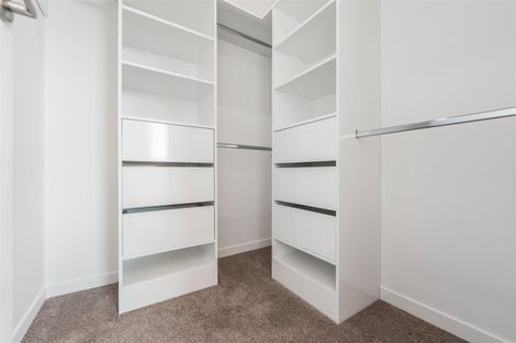 Photo of property in 48 Whakairo Crescent, Gulf Harbour, Whangaparaoa, 0930