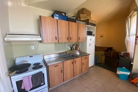 Photo of property in 19 Burnell Avenue, Thorndon, Wellington, 6011