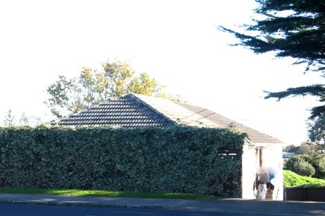 Photo of property in 2/5 Great South Road, Manurewa, Auckland, 2102